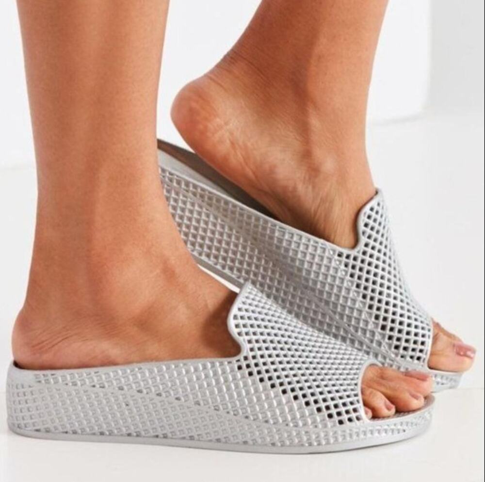 Jeffrey Campbell Havana Last Fling Wedge Jelly Sandals WMNS 9 Silver Mesh Slide